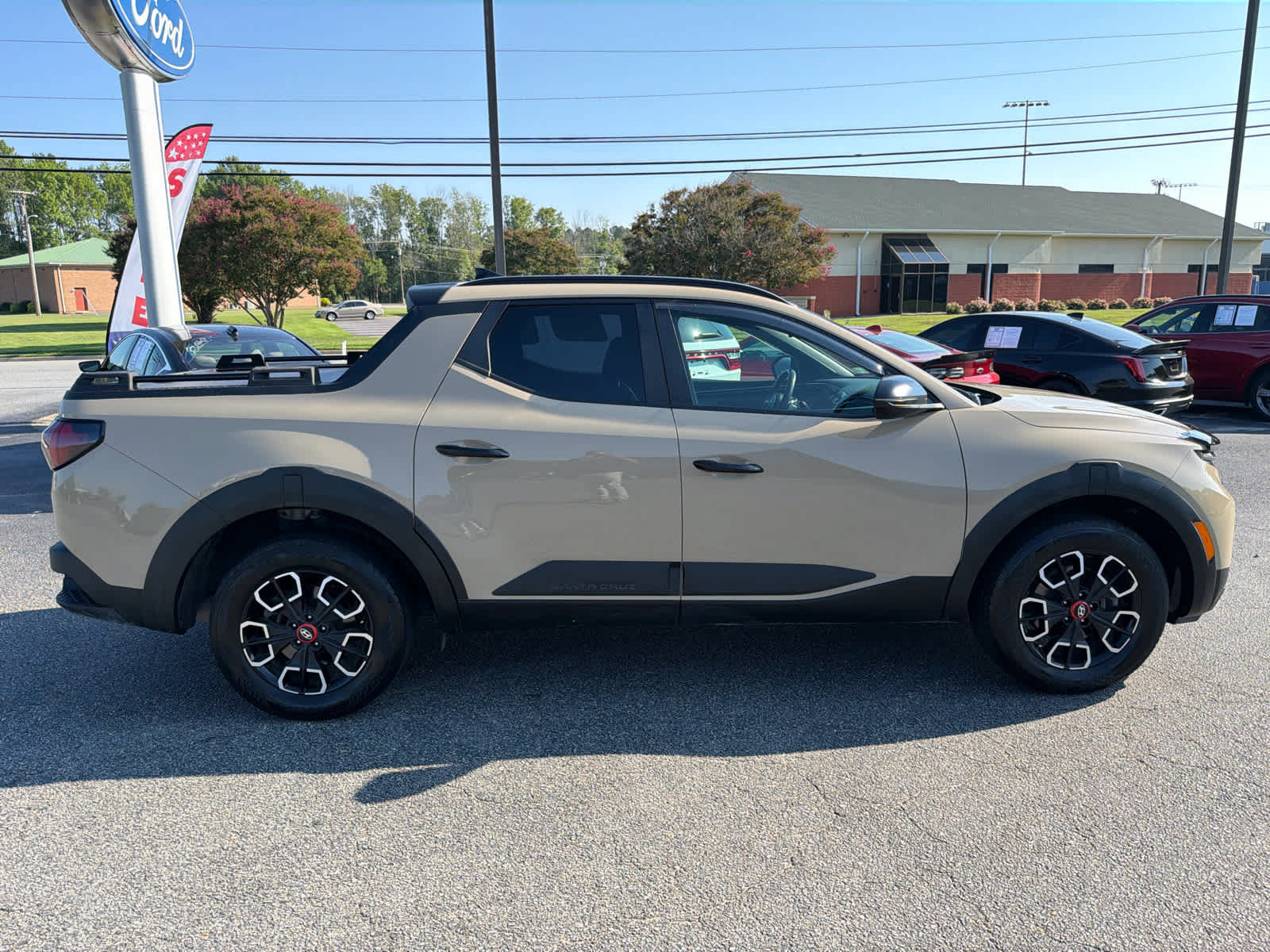 Used 2024 Hyundai Santa Cruz XRT AWD/4WD image 2