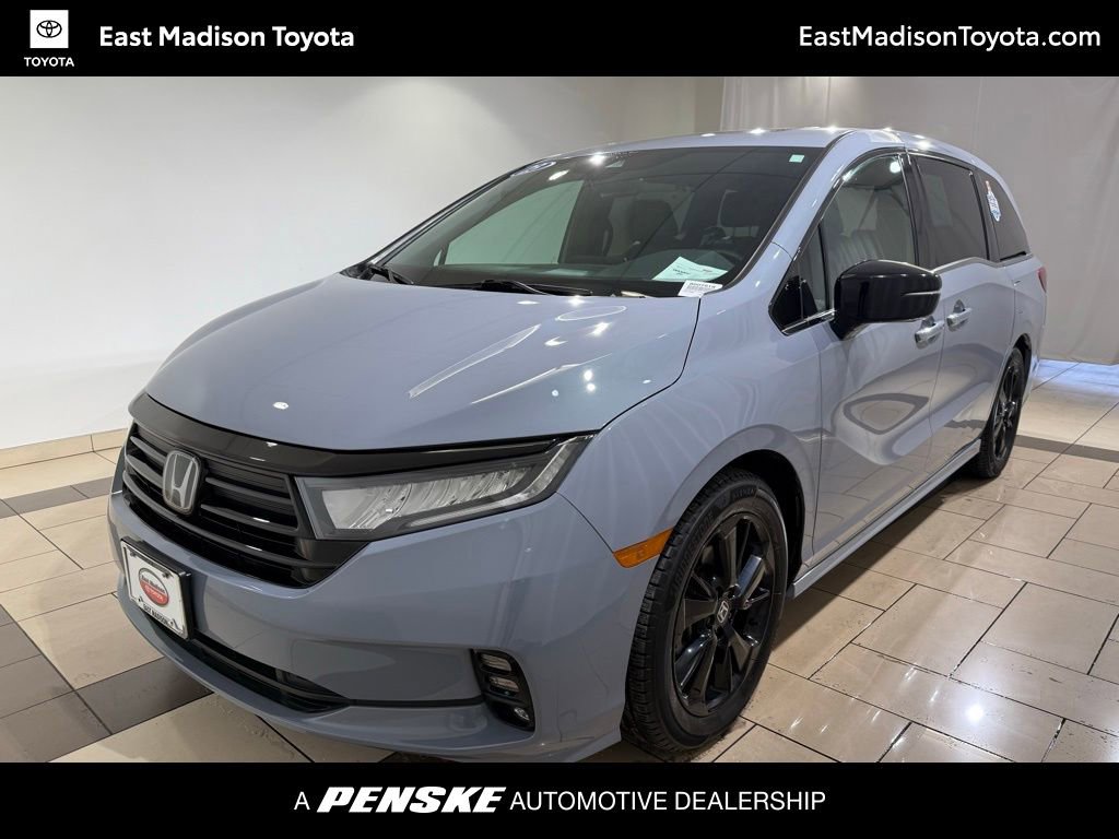 Used 2023 Honda Odyssey Sport image 1