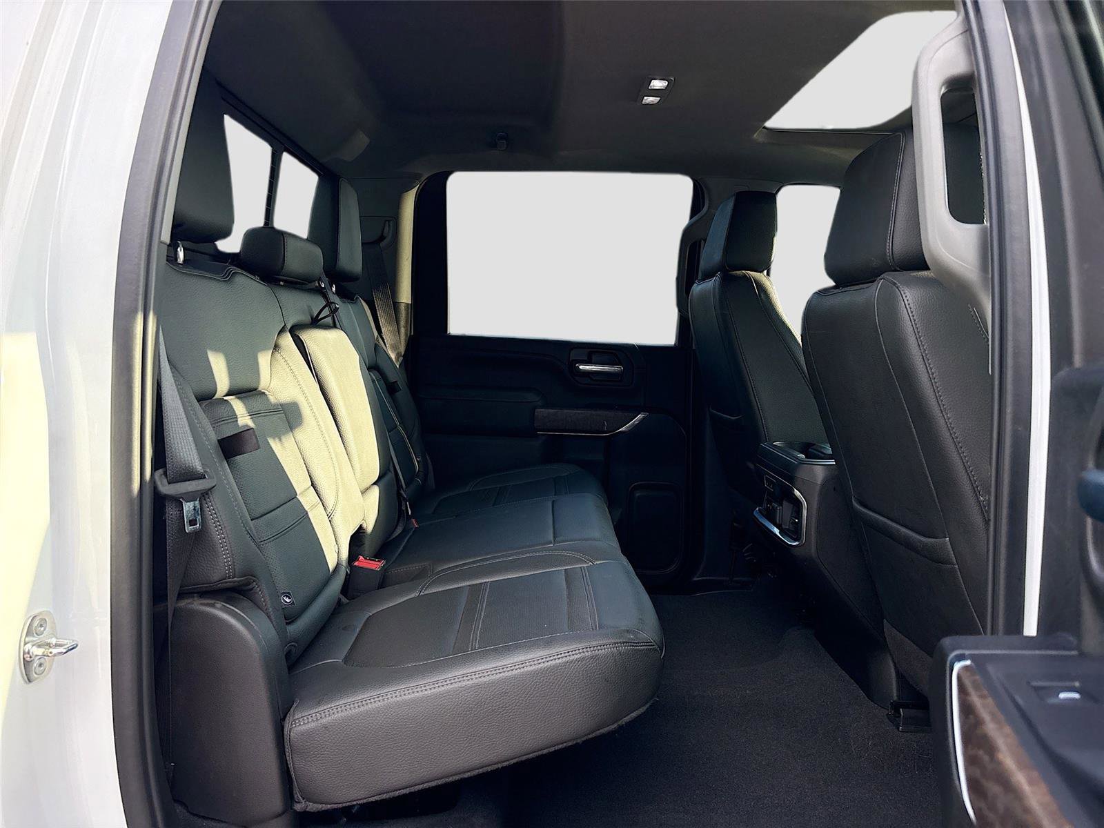 Used 2021 GMC Sierra 3500 Denali w/ Denali Ultimate Package image 31