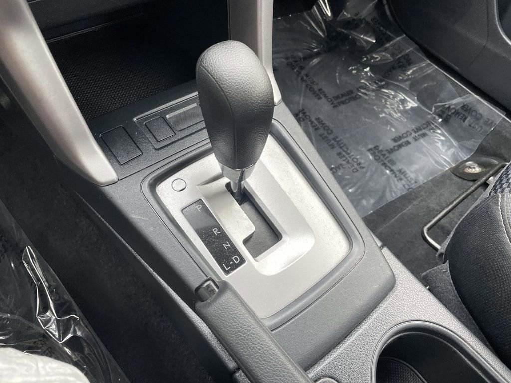 Used 2015 Subaru Forester 2.5i w/ Alloy Wheel Package image 42