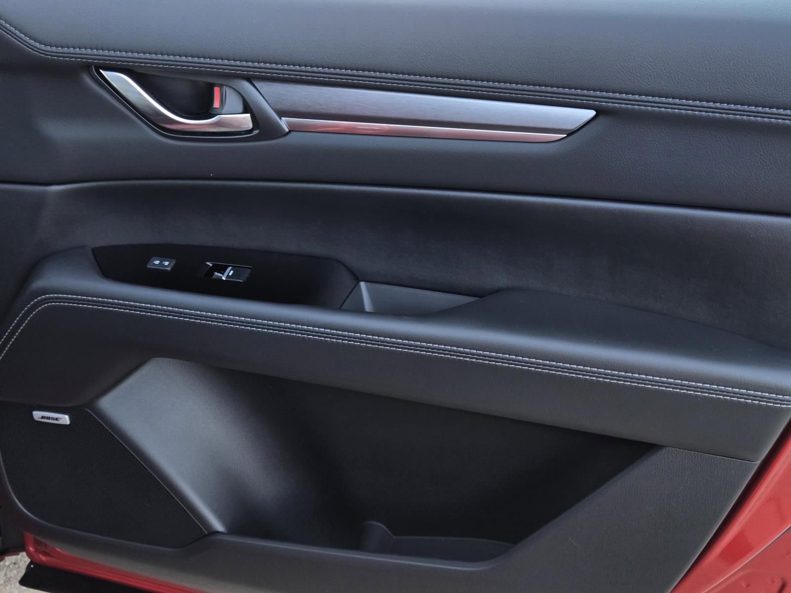 New 2025 MAZDA CX-5 AWD 2.5 S w/ Premium Plus Pkg image 6