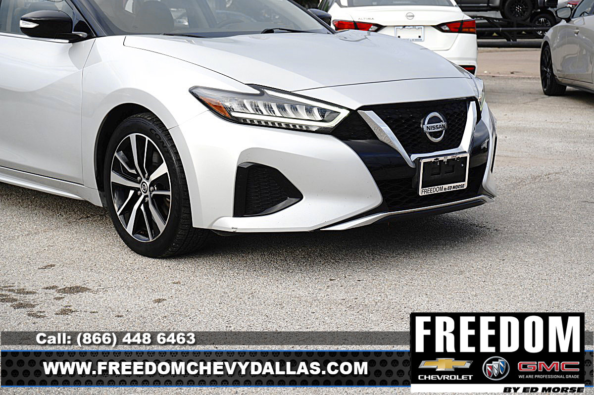 Used 2022 Nissan Maxima SV w/ Floor Mat Group FWD image 41