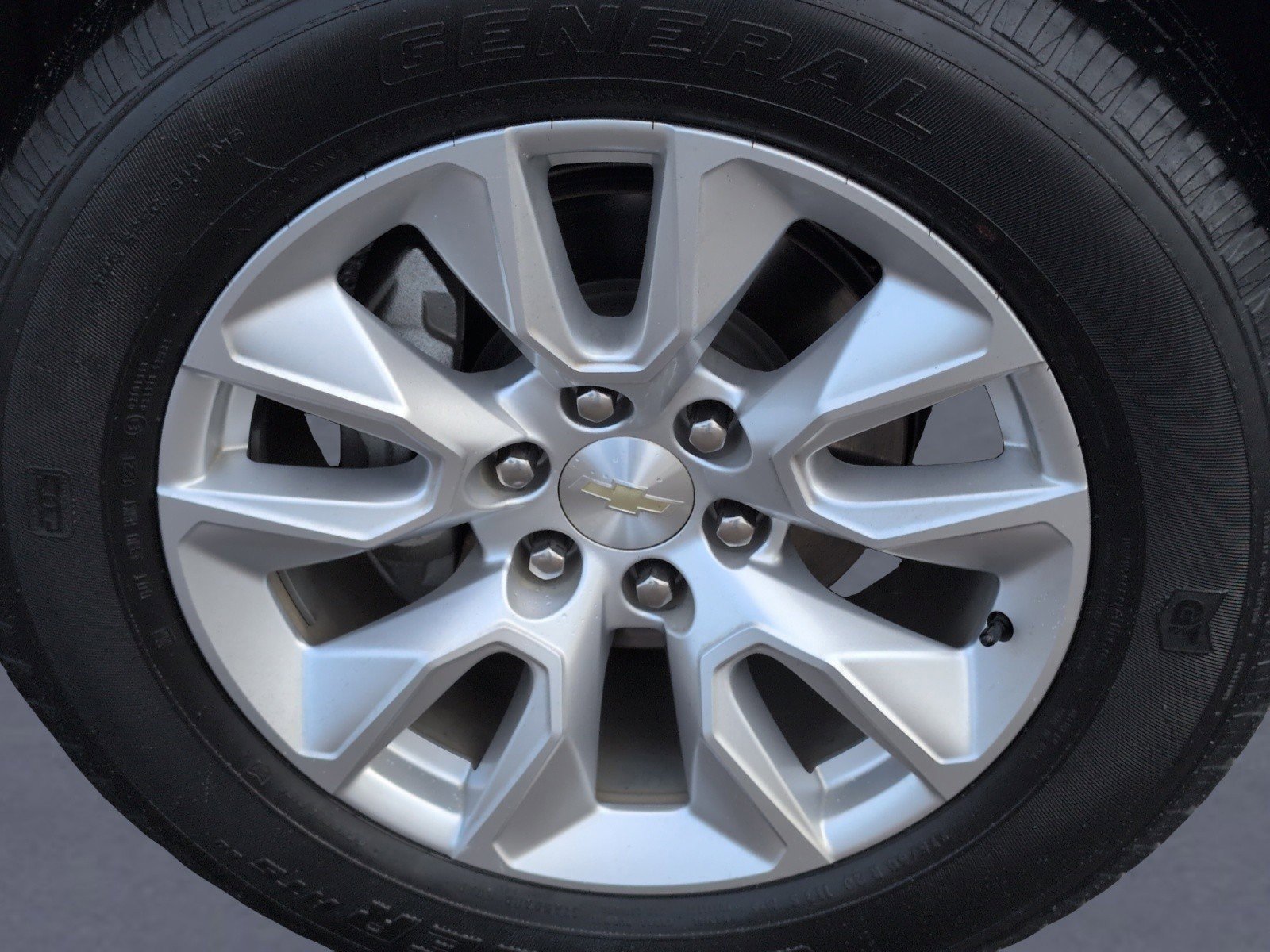 Used 2021 Chevrolet Silverado 1500 Custom image 35