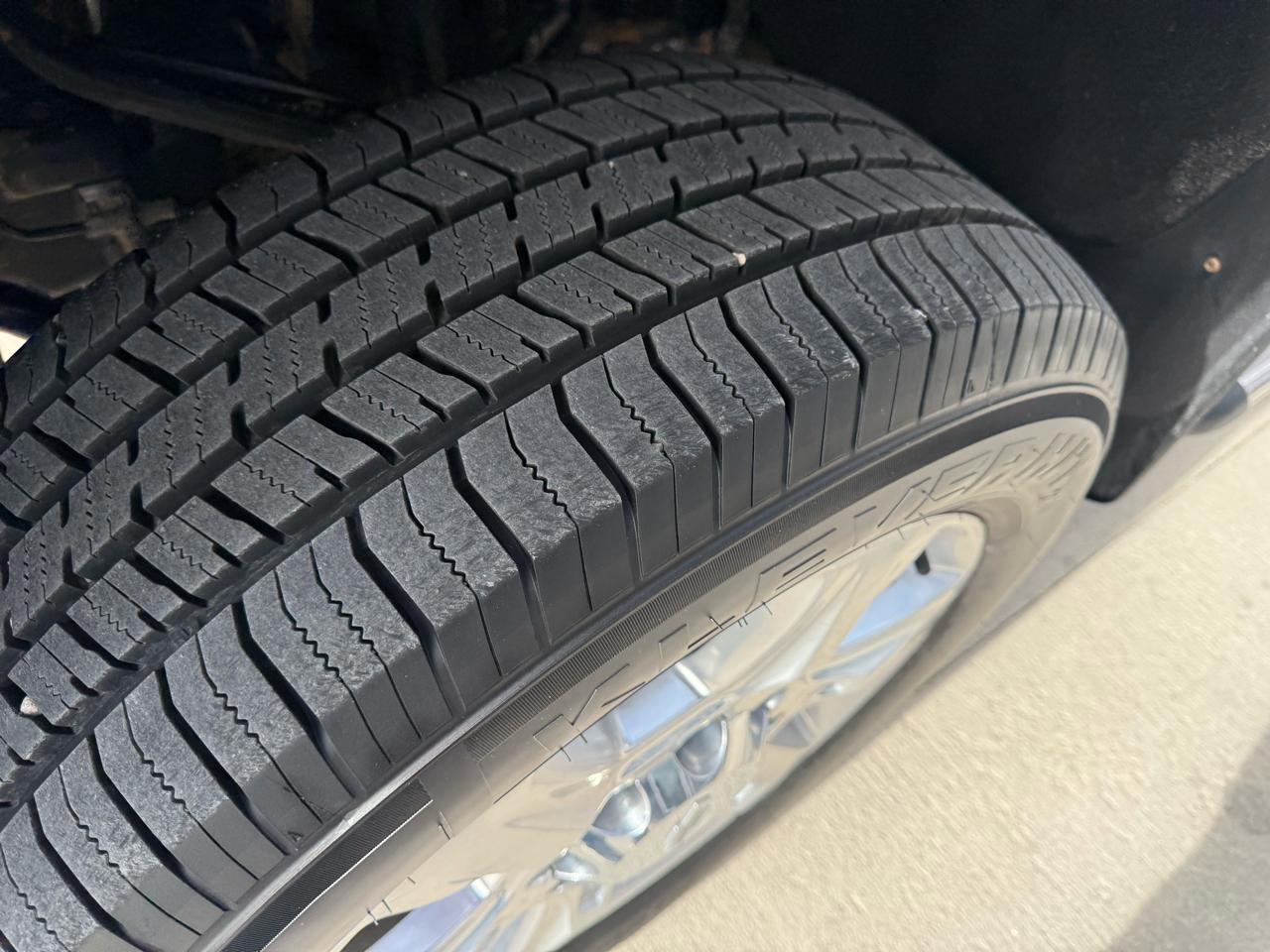 Used 2017 Chevrolet Silverado 2500 LTZ image 8