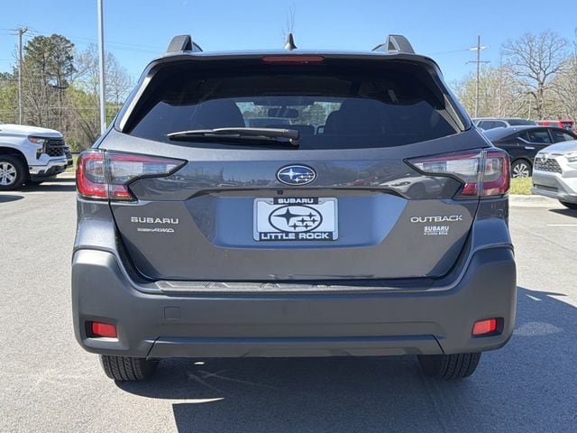 Used 2025 Subaru Outback Premium image 4