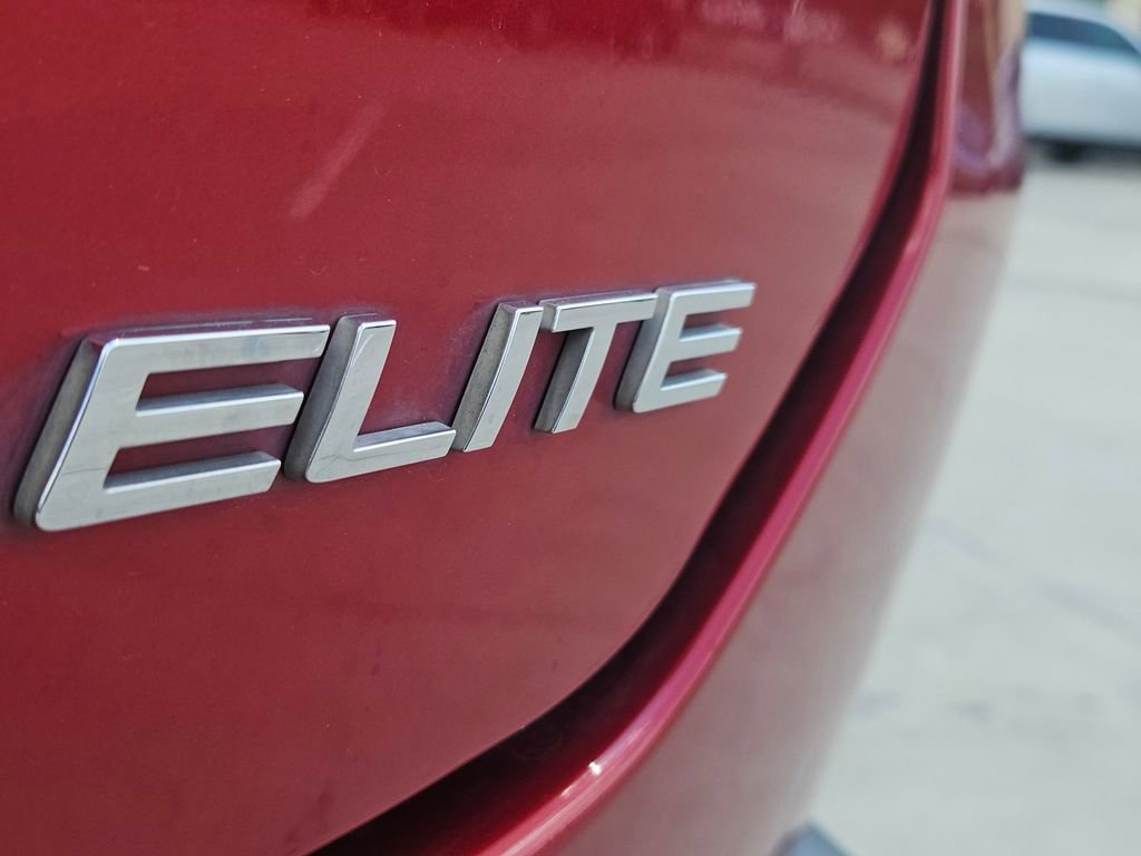 Used 2023 Honda Pilot Elite image 14