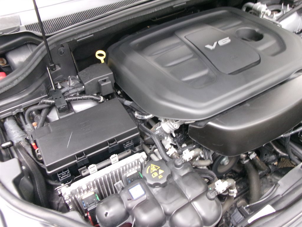 Used 2018 Jeep Grand Cherokee Laredo image 52