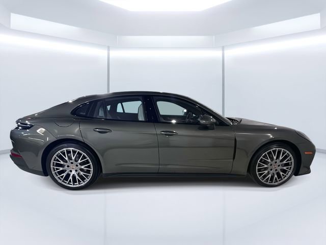 New 2025 Porsche Panamera 4 image 8