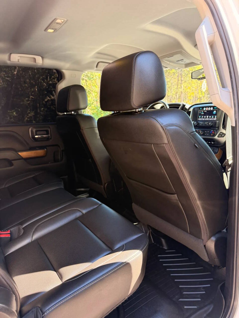 Used 2019 Chevrolet Silverado 2500 LTZ w/ Duramax Plus Package AWD/4WD image 23