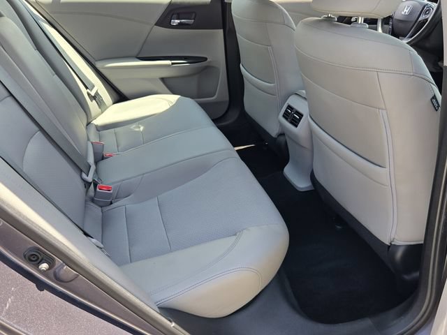 Used 2017 Honda Accord EX-L image 15