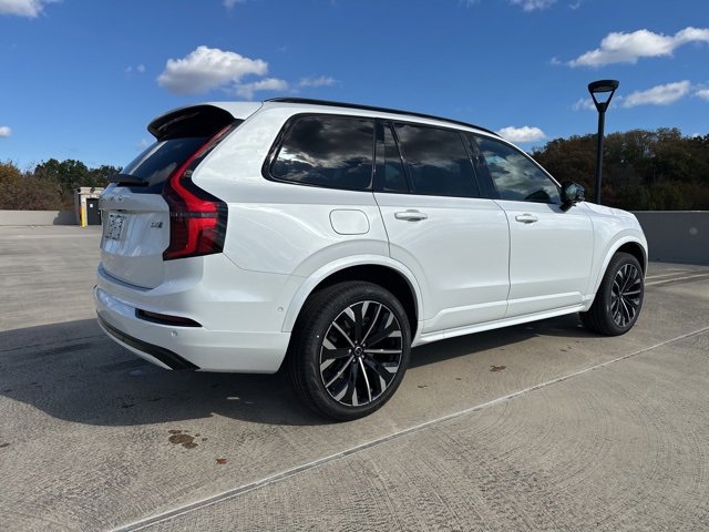 New 2026 Volvo XC90 B6 Ultra w/ Protection Package Premier image 7