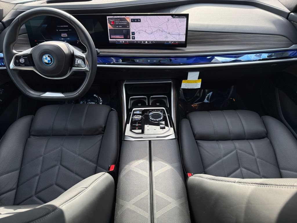 Certified 2023 BMW i7 xDrive60 AWD/4WD image 10
