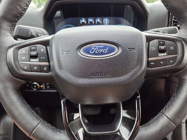 Used 2025 Ford Ranger Lariat w/ Chrome Accent Package AWD/4WD image 35