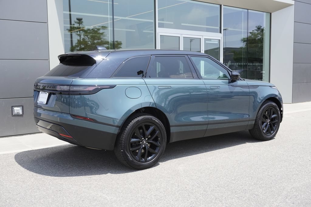 Used 2026 Land Rover Range Rover Velar S AWD/4WD image 4