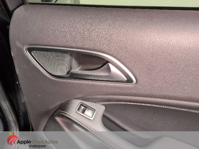 Used 2015 Mercedes-Benz GLA 250 4MATIC image 37