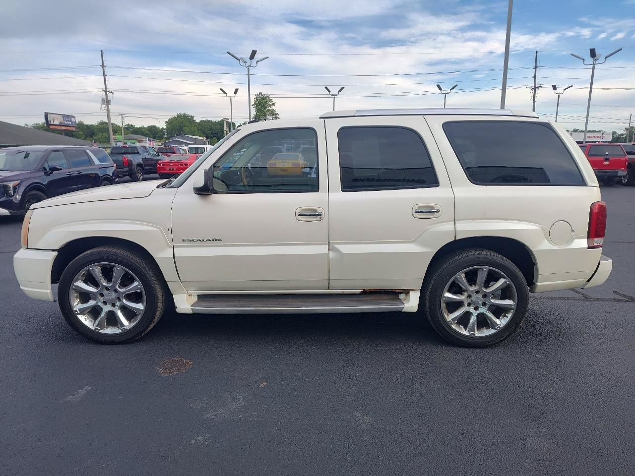 Used 2003 Cadillac Escalade AWD image 6
