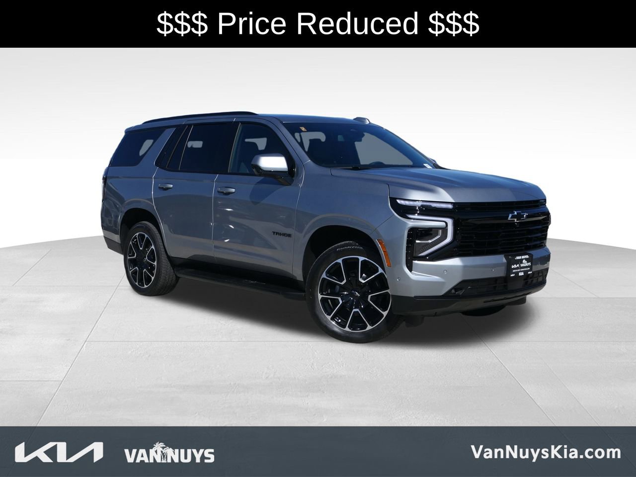 Used 2025 Chevrolet Tahoe RST image 1