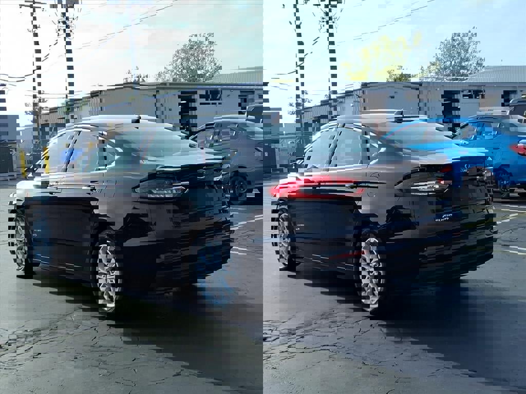 Certified 2019 Ford Fusion SEL image 7