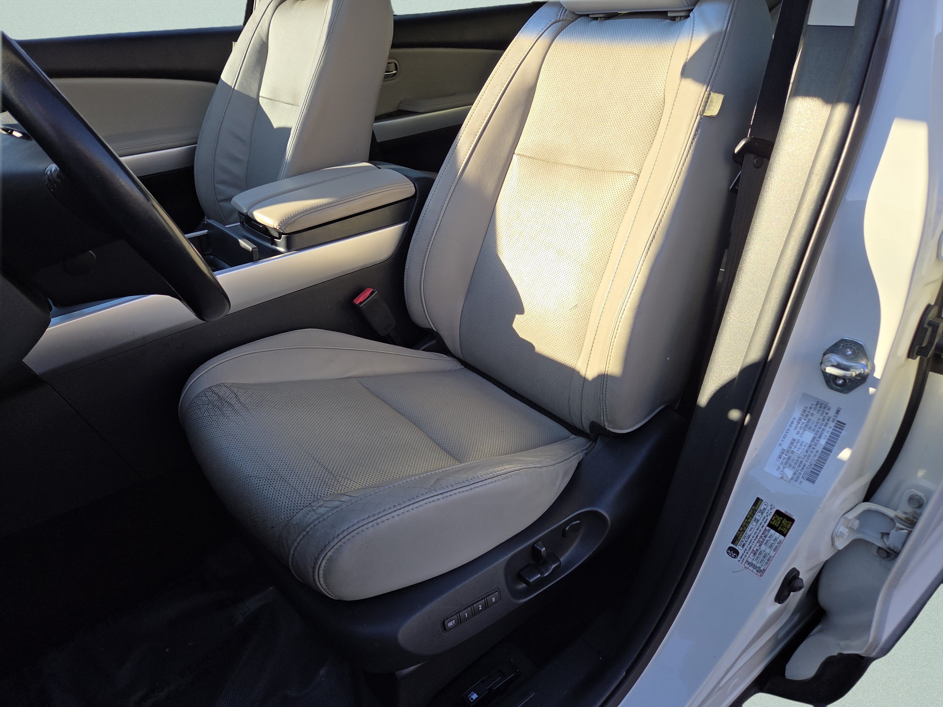 Used 2014 MAZDA CX-9 Grand Touring w/ GT Technology Package FWD image 6