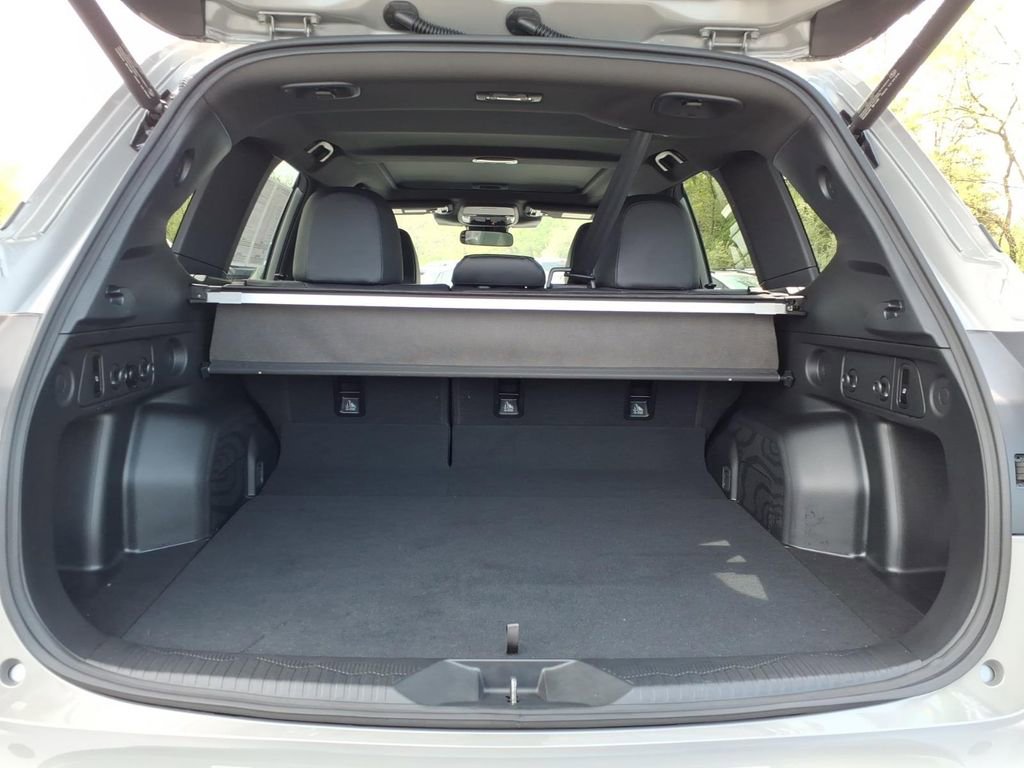 Certified 2025 Subaru Forester Limited AWD/4WD image 18