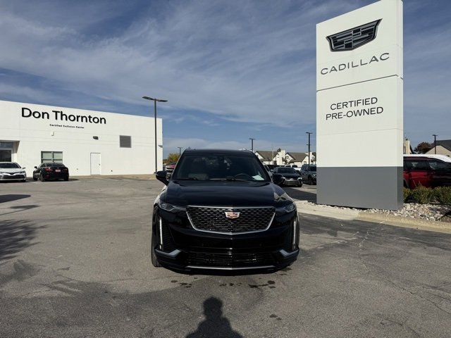 Used 2025 Cadillac XT6 Premium Luxury image 9