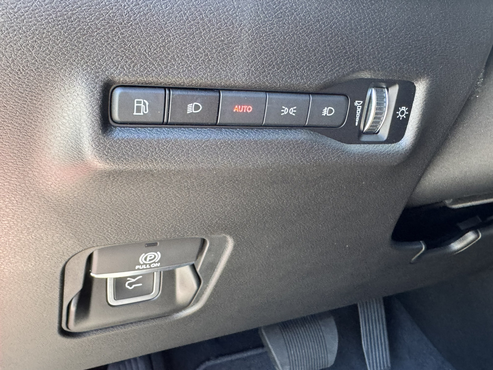 New 2026 Jeep Cherokee Limited AWD/4WD image 38