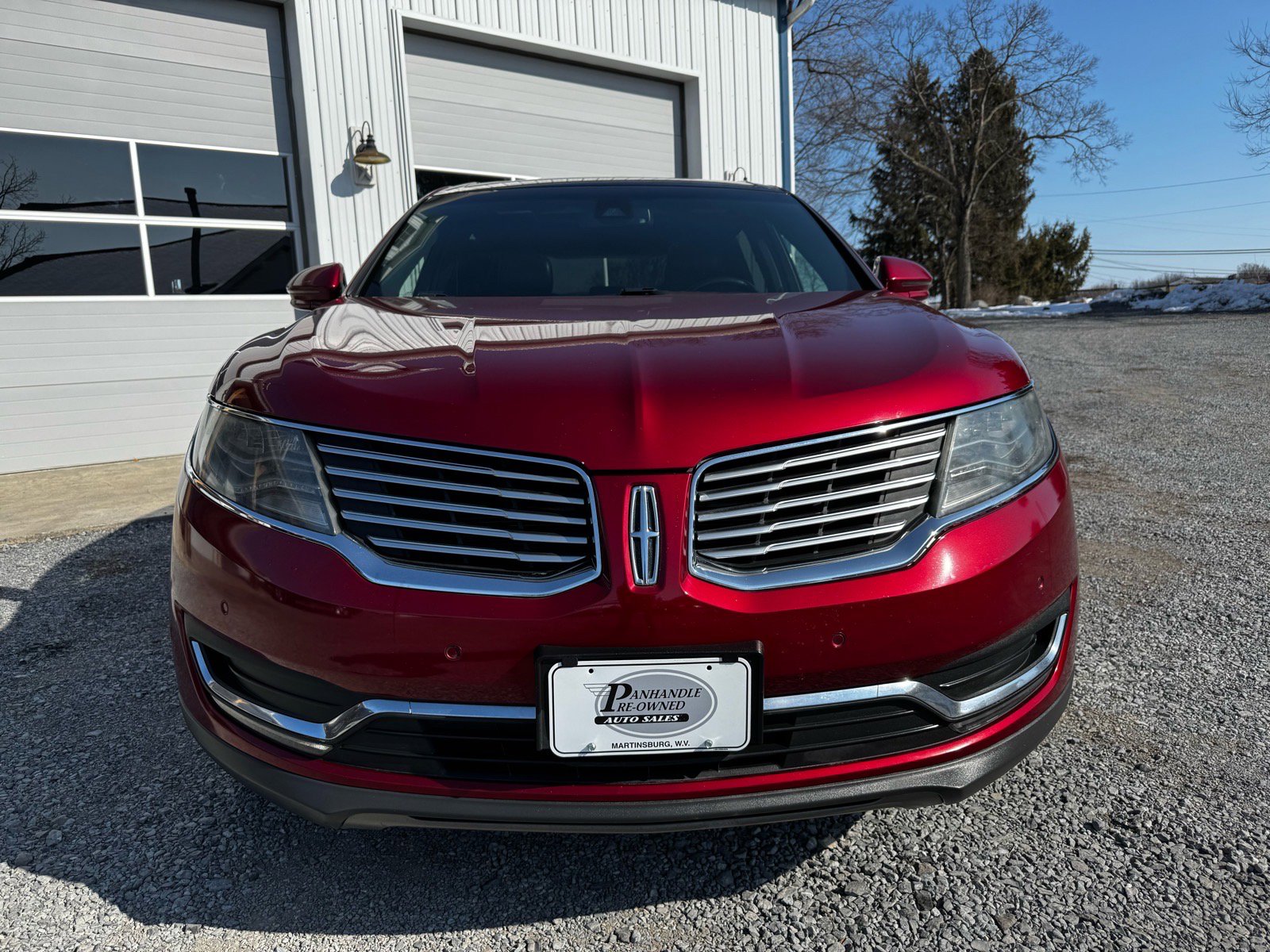 Used 2017 Lincoln MKX Reserve w/ Luxury Package image 2