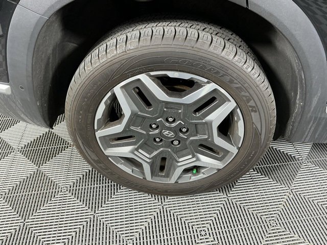 Used 2022 Hyundai Santa Fe Limited image 16