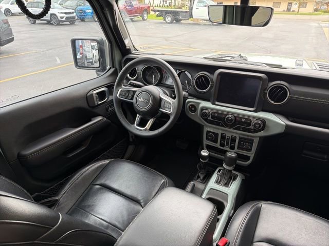 Certified 2023 Jeep Wrangler Unlimited Sahara AWD/4WD image 17