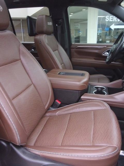 Used 2021 Chevrolet Tahoe High Country w/ Premium Package image 43