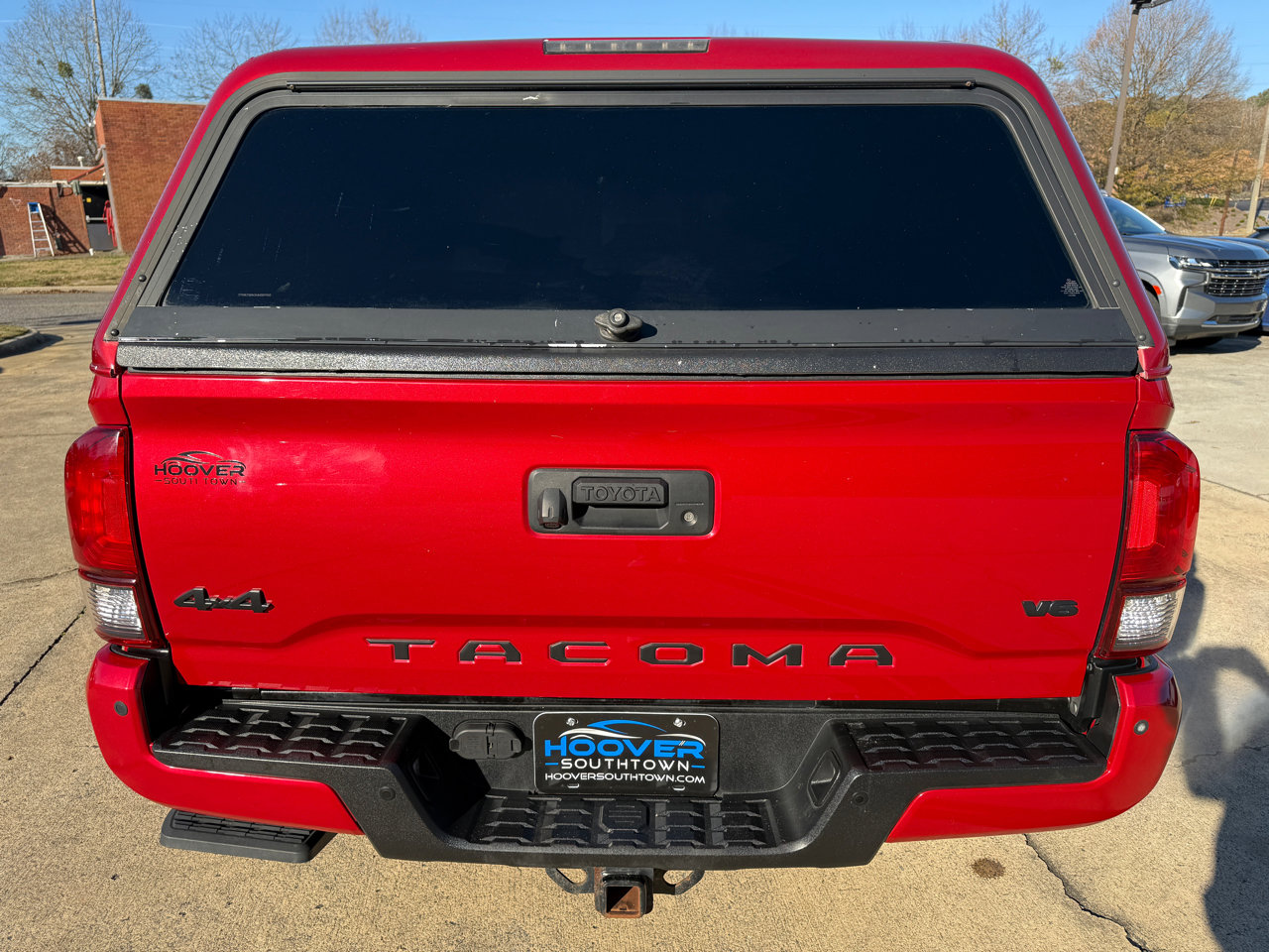 Used 2019 Toyota Tacoma SR5 image 4