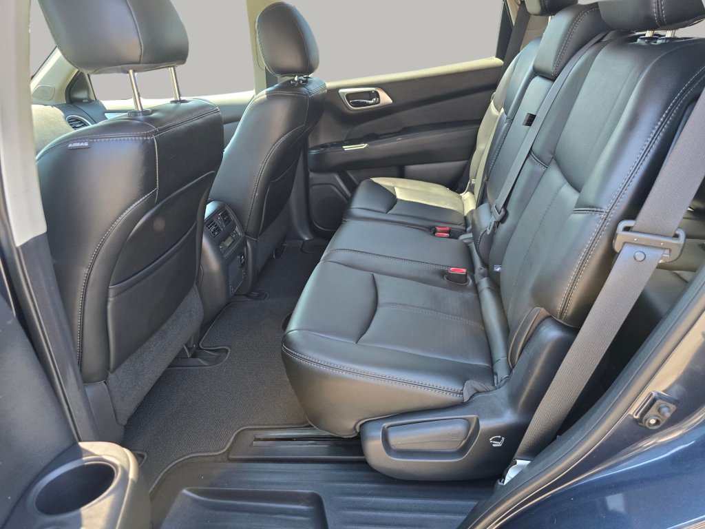 Used 2016 Nissan Pathfinder SL w/ SL Premium Package AWD/4WD image 26