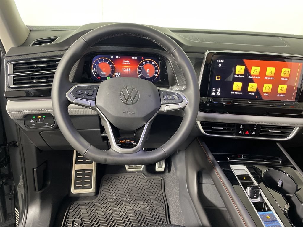 New 2026 Volkswagen Atlas Peak Edition AWD/4WD image 12