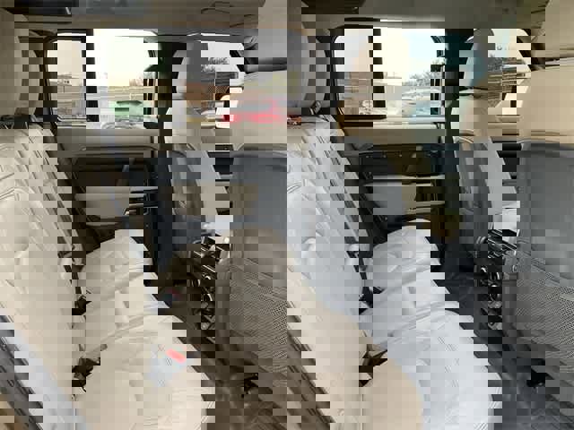 Used 2023 Land Rover Defender 110 S image 16