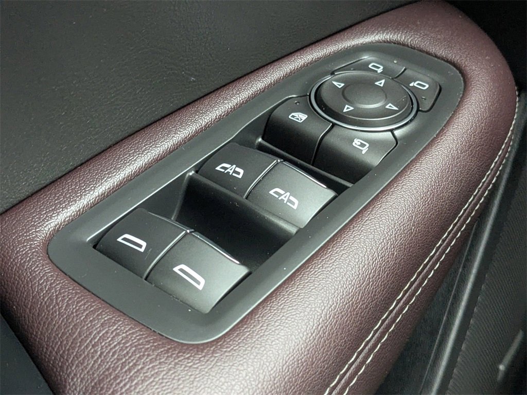 Used 2021 Cadillac XT6 Premium Luxury image 23