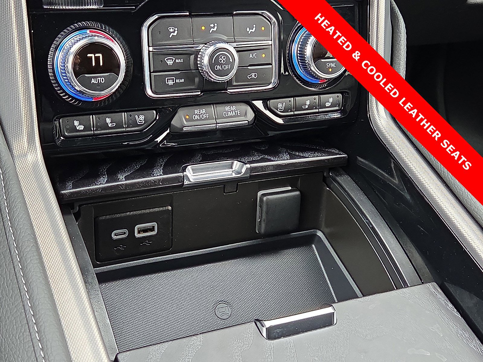 Used 2024 GMC Yukon Denali w/ LPO, Floor Liner Package AWD/4WD image 21