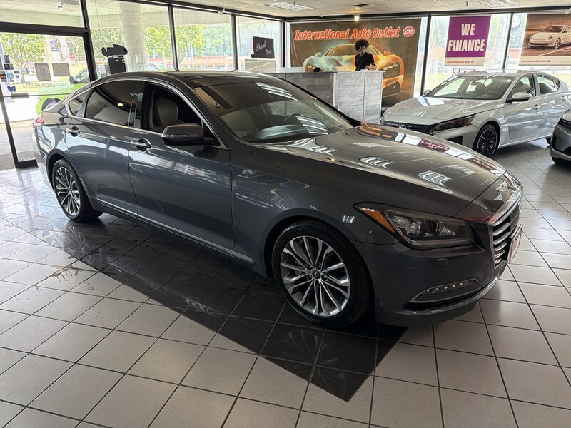 Used 2016 Hyundai Genesis 3.8 w/ Option Group 04 AWD/4WD image 4