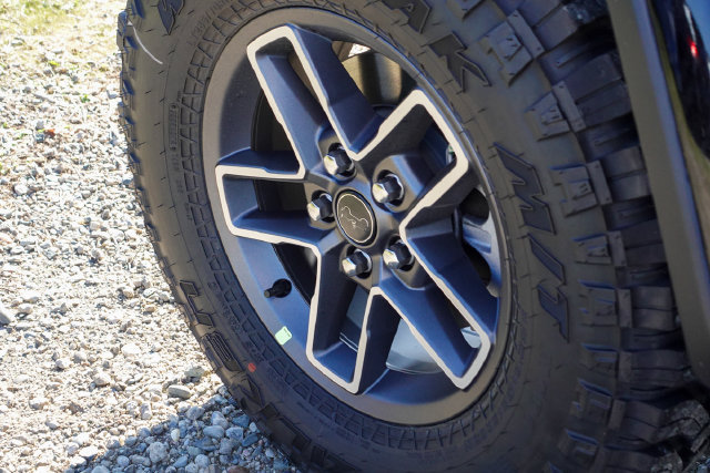 New 2026 Jeep Gladiator Mojave AWD/4WD image 12