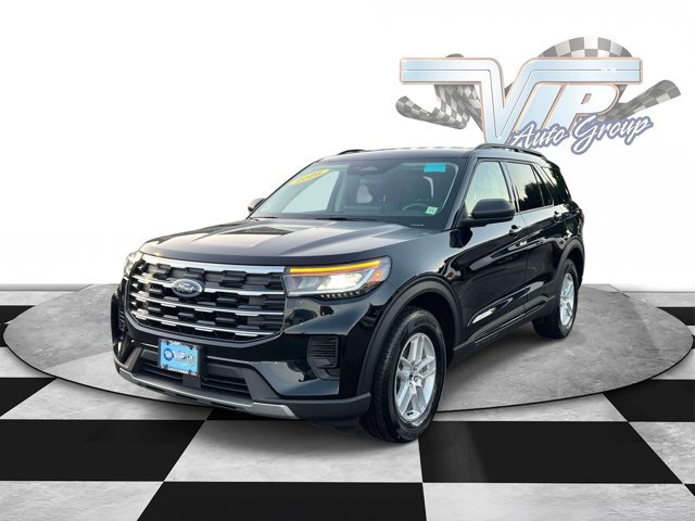 Used 2026 Ford Explorer Active AWD/4WD image 4