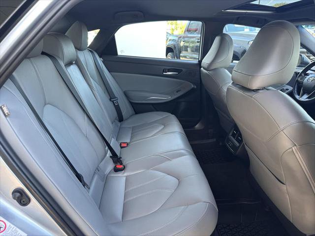 Certified 2019 Toyota Avalon XLE w/ Moonroof Package FWD image 19