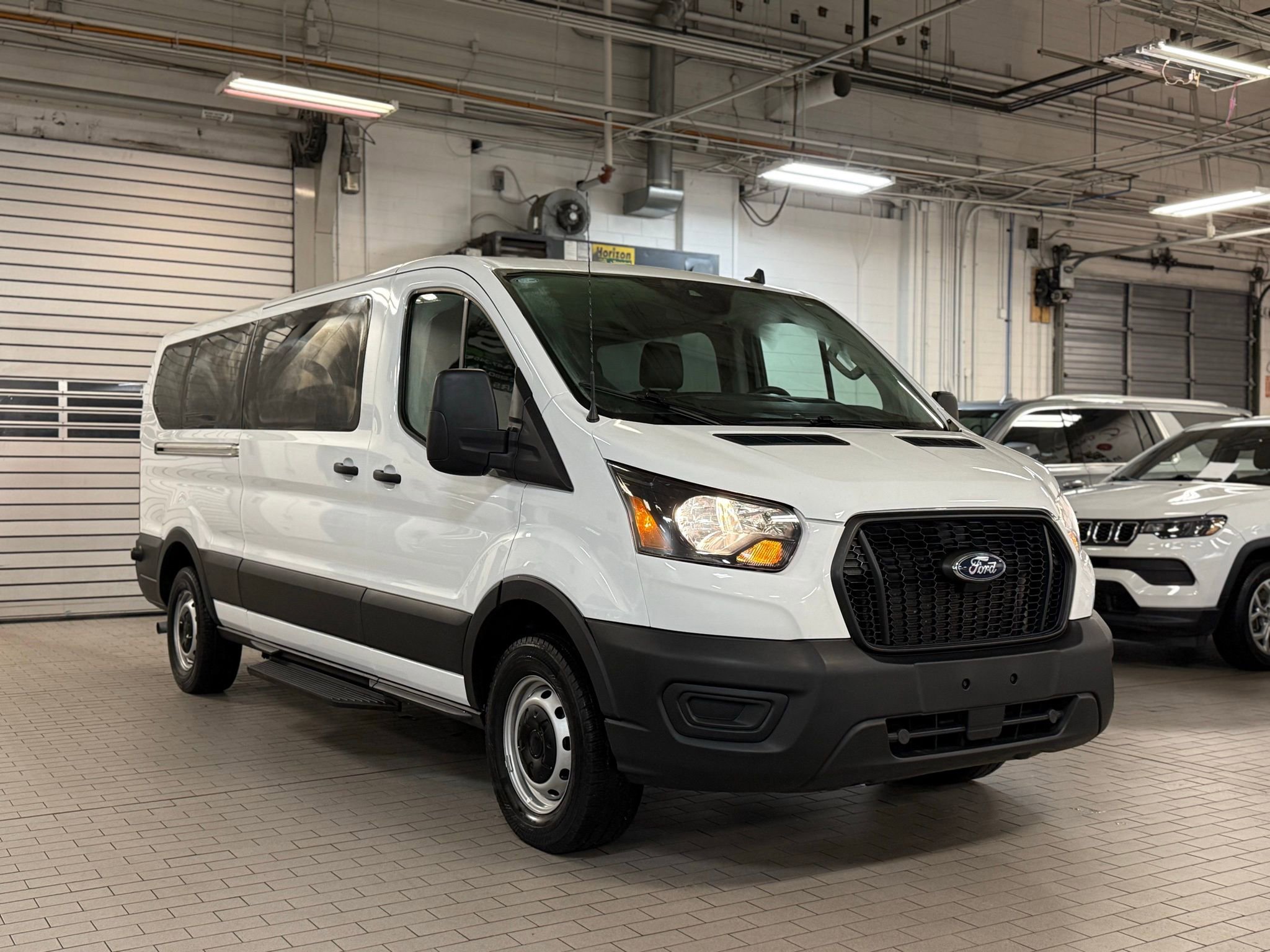 Used 2024 Ford Transit 350 XL image 2