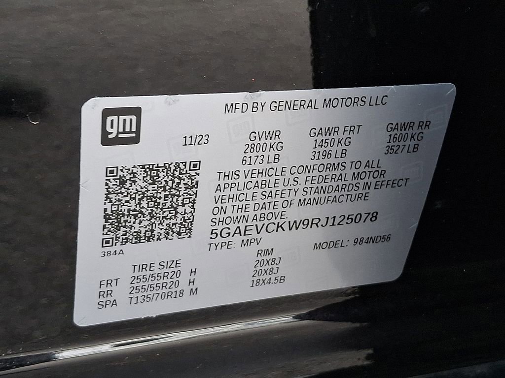 Used 2024 Buick Enclave Avenir w/ Avenir Technology Package image 29