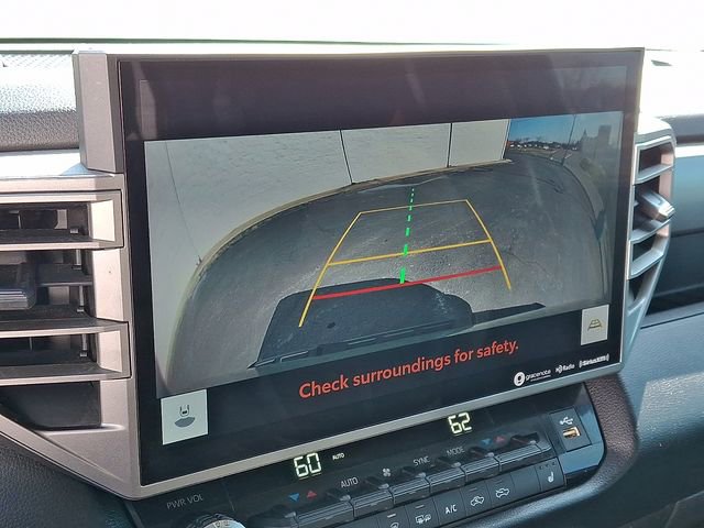 Used 2022 Toyota Tundra SR5 w/ SR5 Premium Package image 17