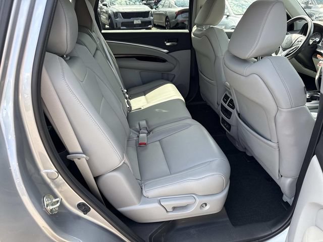Used 2018 Acura MDX w/ Technology Package AWD/4WD image 11