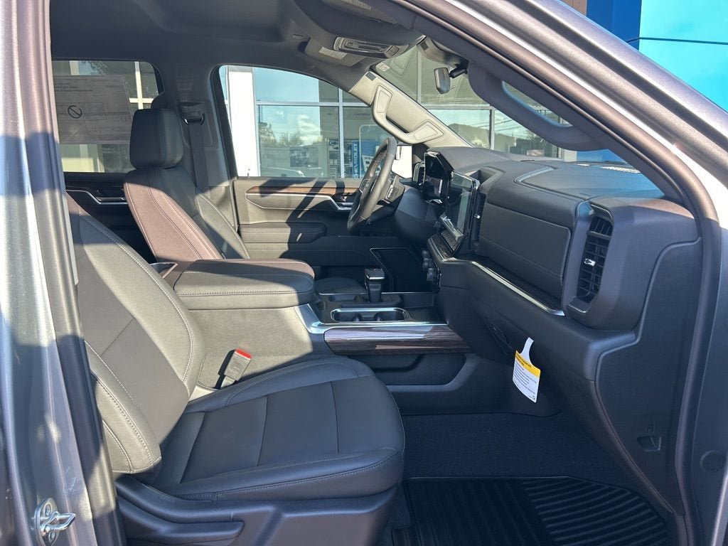 New 2026 Chevrolet Silverado 1500 LT w/ Leather Package image 19