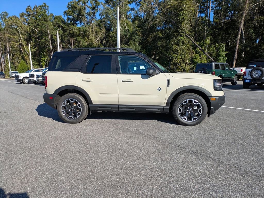 New 2025 Ford Bronco Sport Outer Banks w/ Outer Banks Tech Package+ AWD/4WD image 3