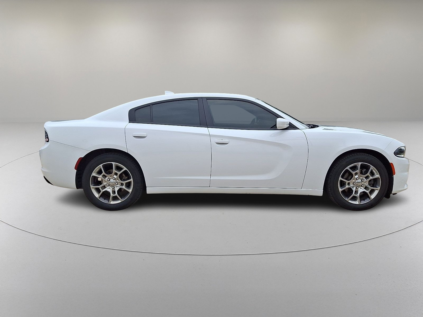 Used 2017 Dodge Charger SXT w/ AWD Plus Group image 12