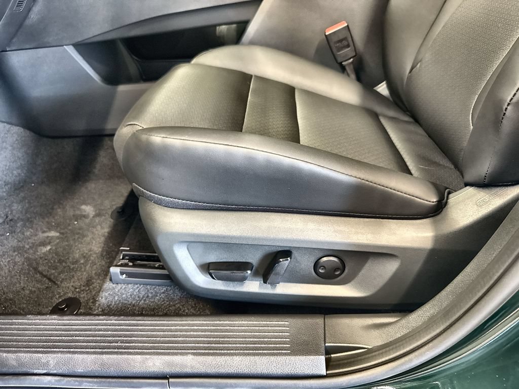 New 2026 Nissan Rogue Dark Armor AWD/4WD image 14