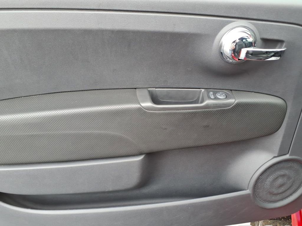 Used 2015 FIAT 500 Sport image 15