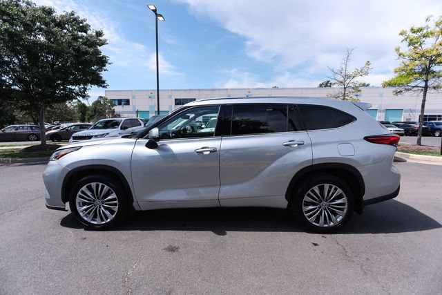 Used 2020 Toyota Highlander Platinum AWD/4WD image 5